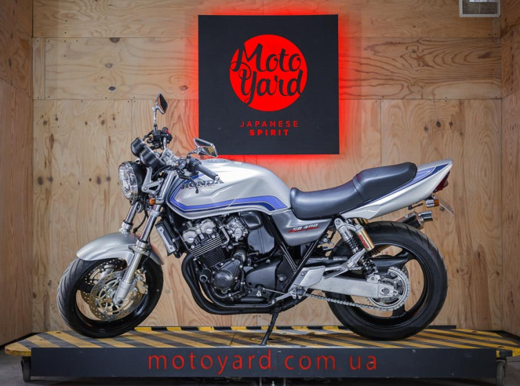 Мотоцикл Honda CB400SF HYPER VTEC 1 с пробегом 20312 км