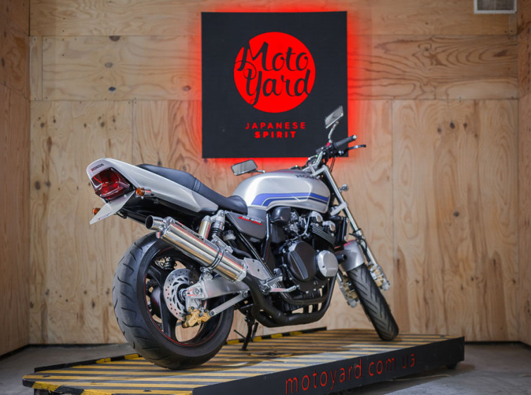 Мотоцикл Honda CB400SF HYPER VTEC 1 с пробегом 20312 км