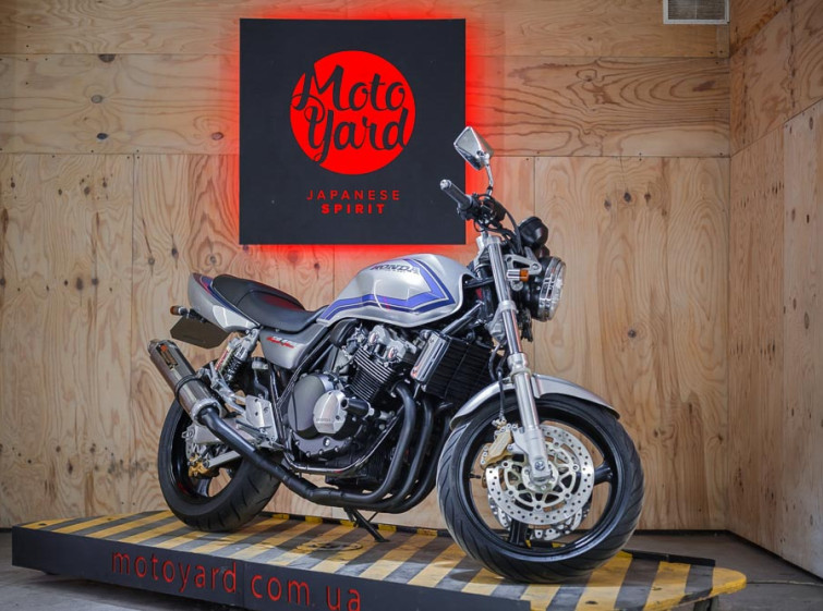 Мотоцикл Honda CB400SF HYPER VTEC 1 с пробегом 20312 км