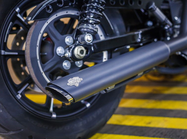 Мотоцикл Harley-Davidson Sportster 883 Iron с пробегом 1011 миль