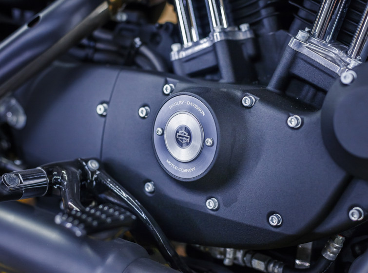 Мотоцикл Harley-Davidson Sportster 883 Iron с пробегом 1011 миль