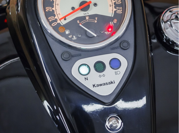 Мотоцикл Kawasaki VN900C с пробегом 8183 миль