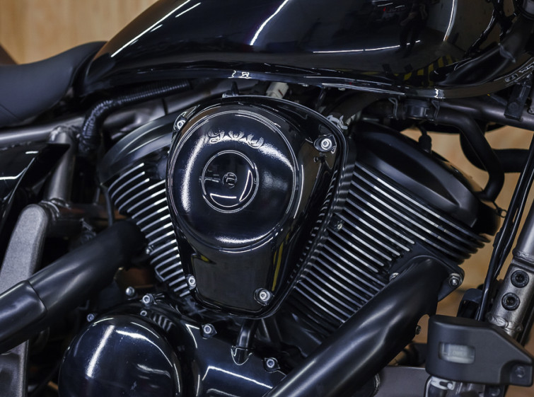 Мотоцикл Kawasaki VN900C с пробегом 8183 миль