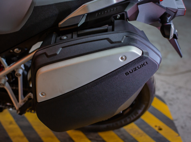 Мотоцикл Suzuki V-Strom 1000A с пробегом 12231 км