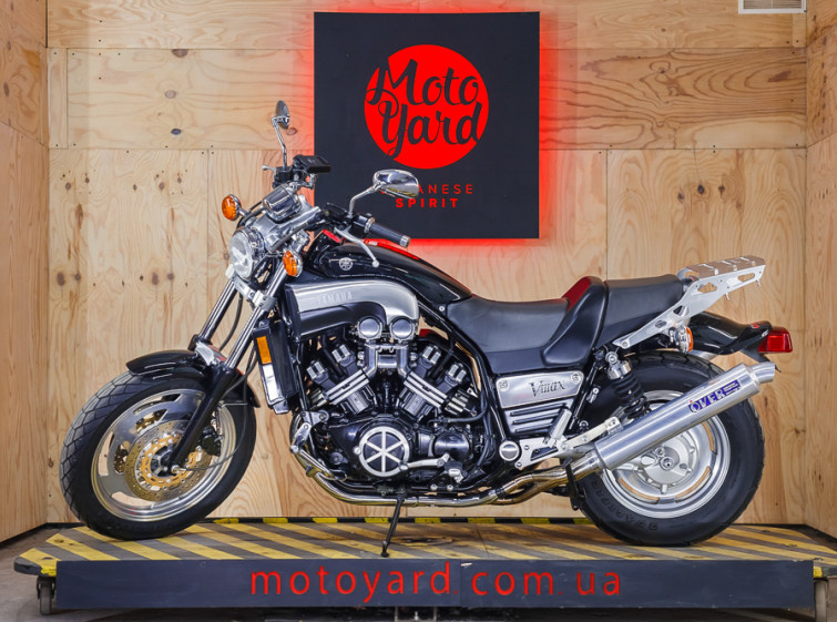 Мотоцикл Yamaha VMAX с пробегом 13814 км
