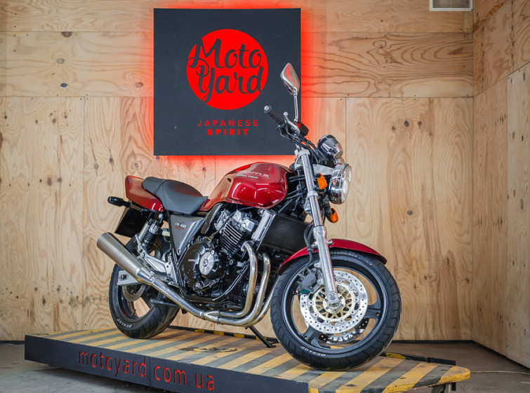 Мотоцикл Honda CB400 SF с пробегом 25385 км