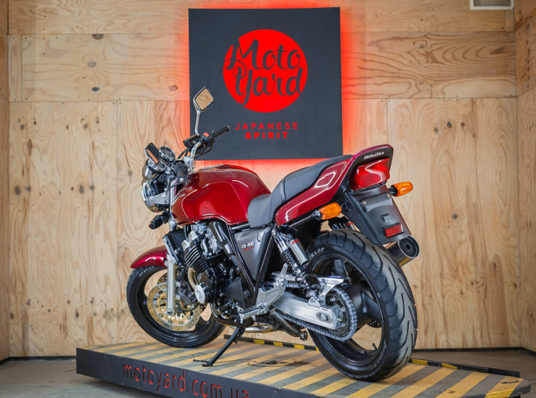 Мотоцикл Honda CB400 SF с пробегом 25385 км