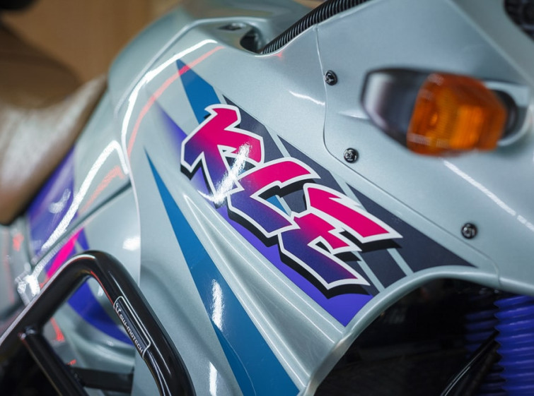 Мотоцикл Kawasaki kle 400 с пробегом 24108 км