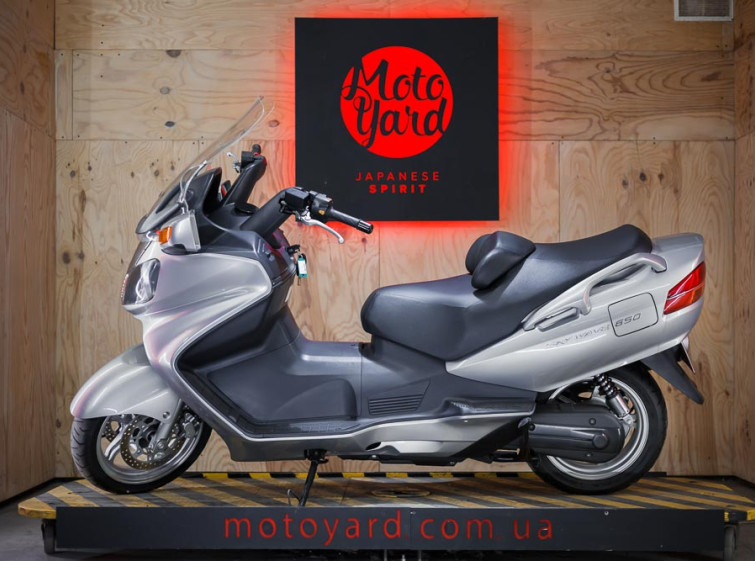 Мотоцикл Suzuki SKYWAVE 650 с пробегом 11863 км