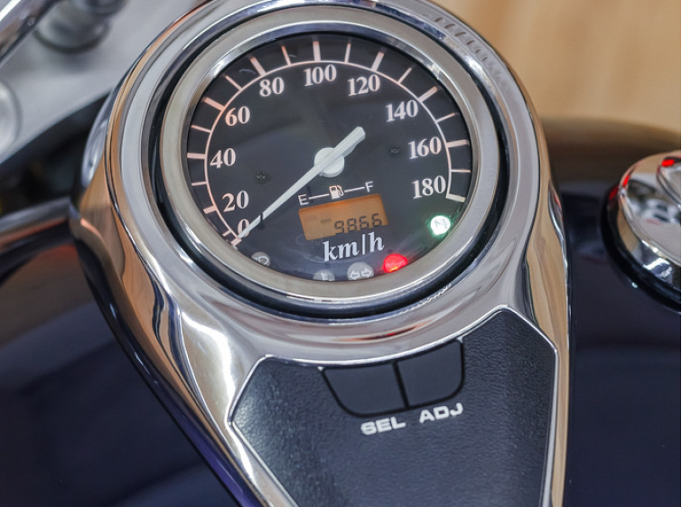 Мотоцикл Suzuki Intruder 400 classic с пробегом 9886 км