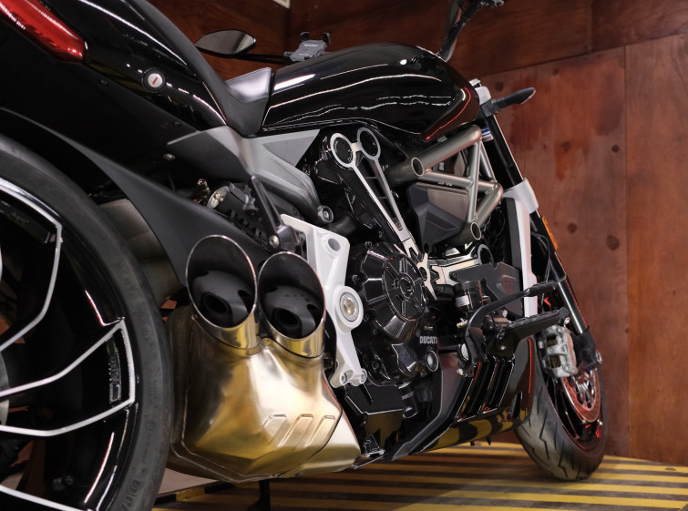 Мотоцикл Ducati X Diavel S Состояние Нового с пробегом 12825 км