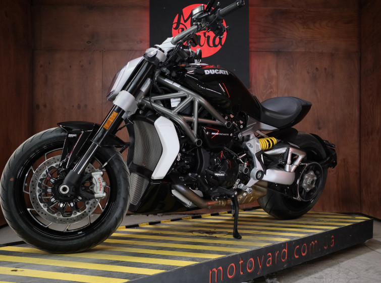 Мотоцикл Ducati X Diavel S Состояние Нового с пробегом 12825 км