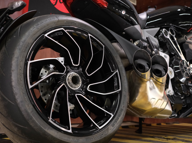 Мотоцикл Ducati X Diavel S Состояние Нового с пробегом 12825 км