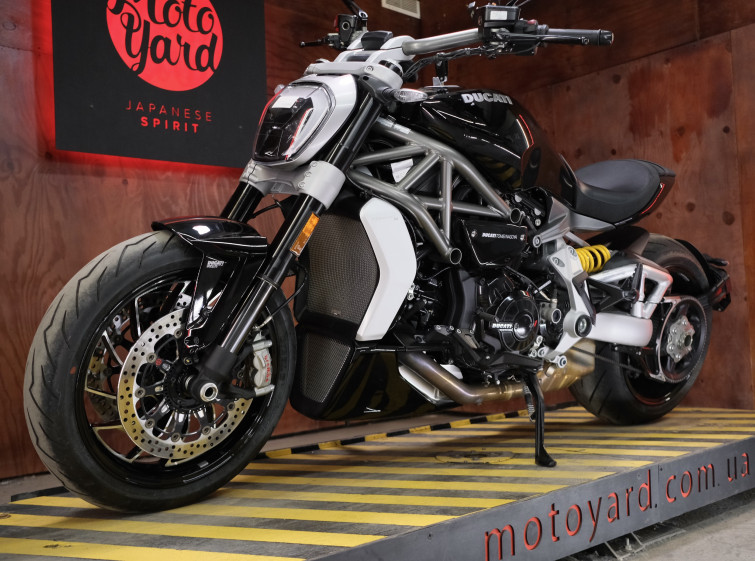 Мотоцикл Ducati X Diavel S Состояние Нового с пробегом 12825 км