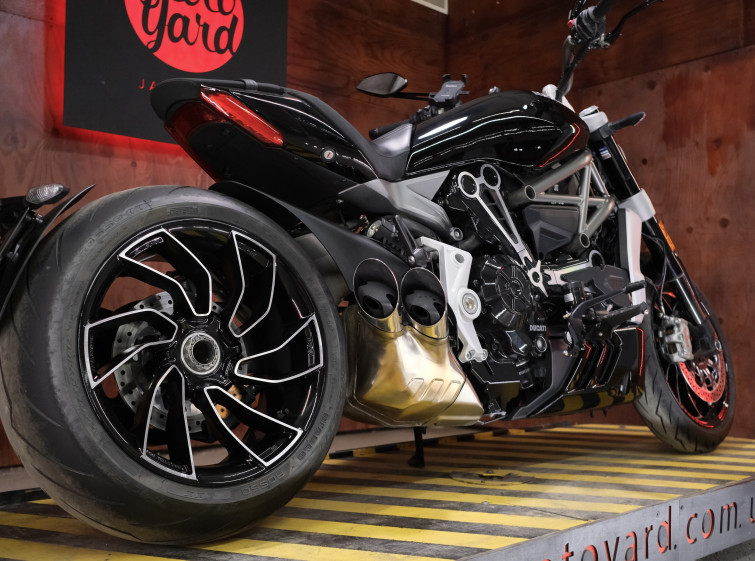 Мотоцикл Ducati X Diavel S Состояние Нового с пробегом 12825 км