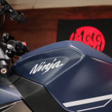 Мотоцикл Kawasaki Ninja 400 з пробігом 15820 км