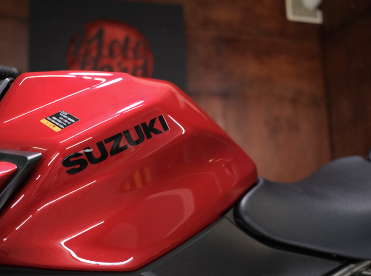 Мотоцикл SUZUKI GSX-S1000GT с пробегом 2978 км