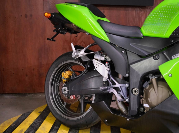 Мотоцикл Kawasaki ZX-6R с пробегом 23865 км