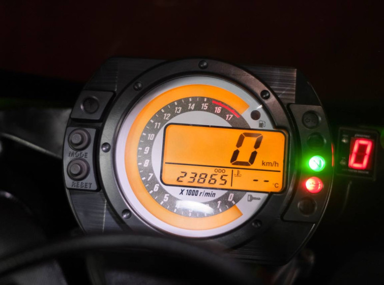 Мотоцикл Kawasaki ZX-6R с пробегом 23865 км