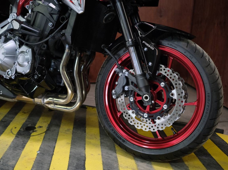 Мотоцикл Kawasaki Z900 с пробегом 9944 км