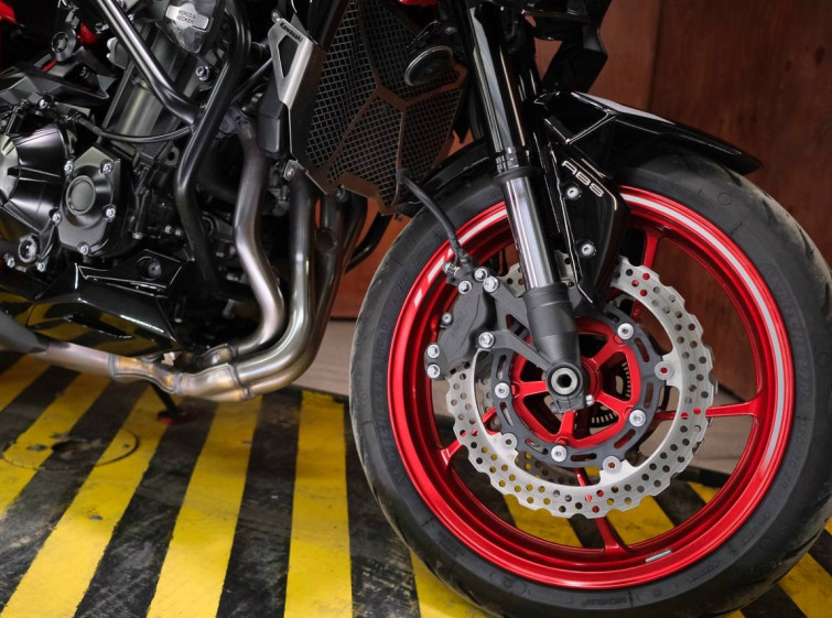Мотоцикл Kawasaki Z900 с пробегом 12423 км