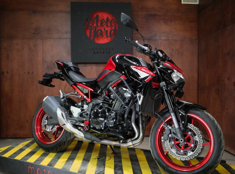 Мотоцикл Kawasaki Z900 с пробегом 12423 км