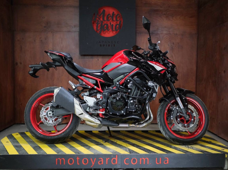Мотоцикл Kawasaki Z900 с пробегом 12423 км