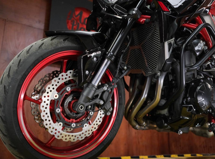 Мотоцикл Kawasaki Z900 с пробегом 12423 км