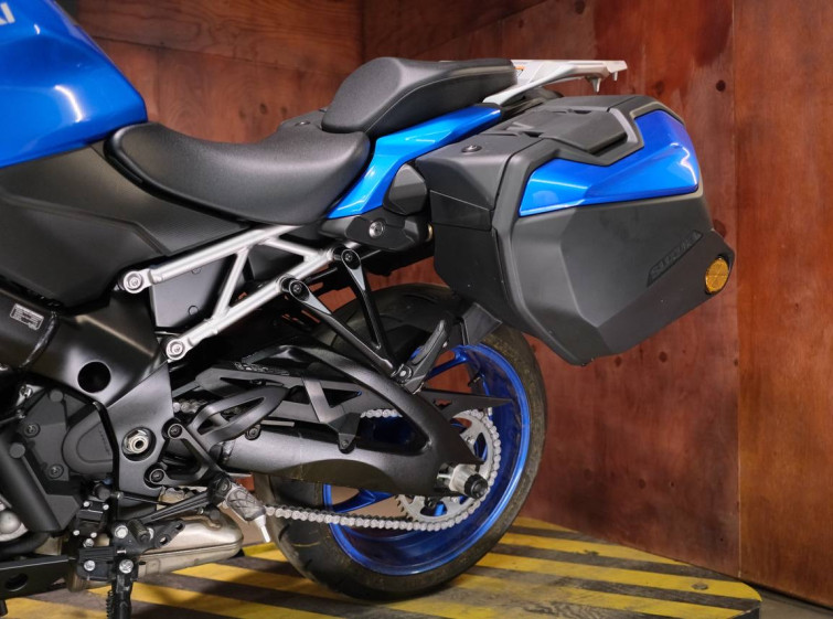 Мотоцикл SUZUKI GSX-S1000GX с пробегом 9915 км
