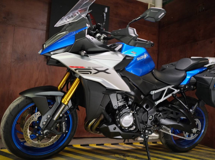 Мотоцикл SUZUKI GSX-S1000GX с пробегом 9915 км