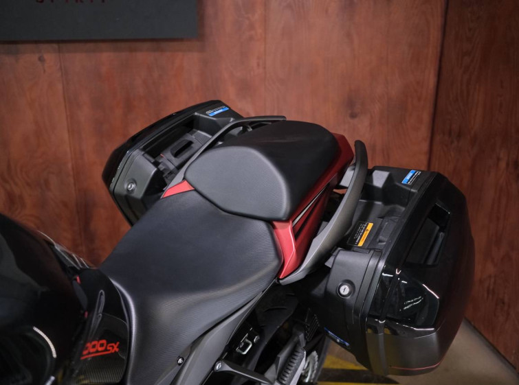 Мотоцикл Kawasaki Ninja 1000 з пробігом 8989 км