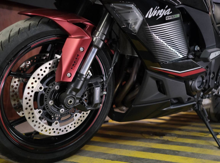 Мотоцикл Kawasaki Ninja 1000 з пробігом 8989 км