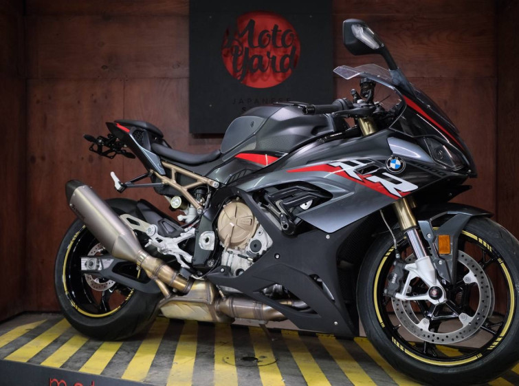 Мотоцикл BMW S1000RR с пробегом 2486 км