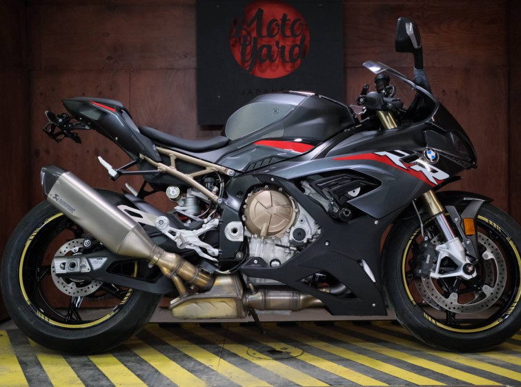 Мотоцикл BMW S1000RR с пробегом 2486 км