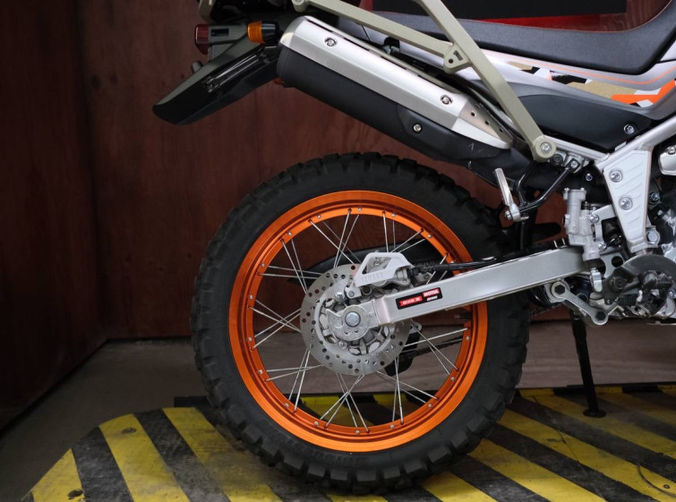 Мотоцикл Yamaha Serow 250XT Touring с пробегом 8899 км