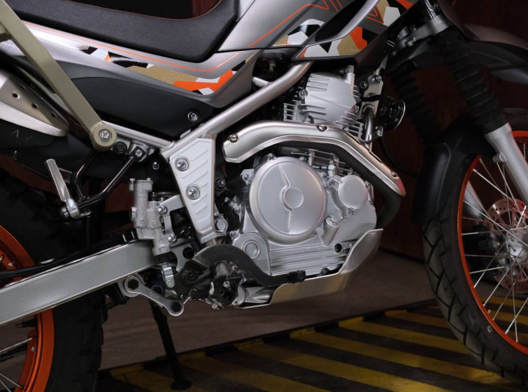 Мотоцикл Yamaha Serow 250XT Touring с пробегом 8899 км
