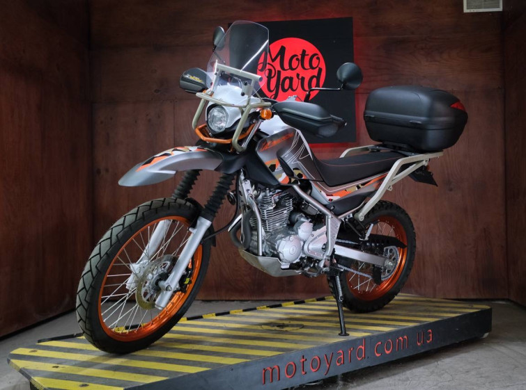Мотоцикл Yamaha Serow 250XT Touring с пробегом 8899 км