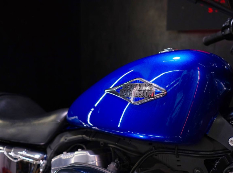 Мотоцикл Harley-Davidson Sportster 883 Super Low [ XL883L ] с пробегом 24472 км