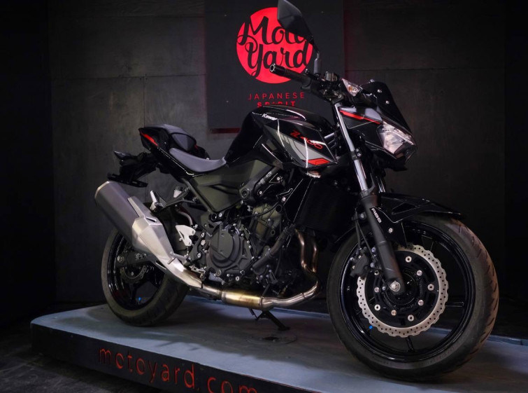 Мотоцикл Kawasaki Z400 с пробегом 11475 км