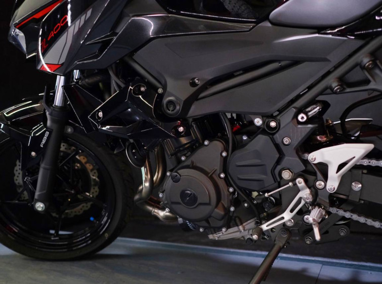 Мотоцикл Kawasaki Z400 с пробегом 11475 км