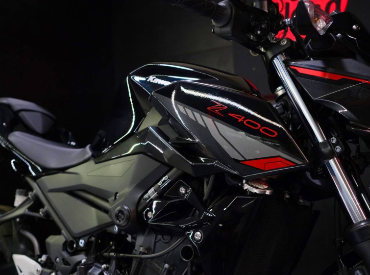 Мотоцикл Kawasaki Z400 с пробегом 11475 км