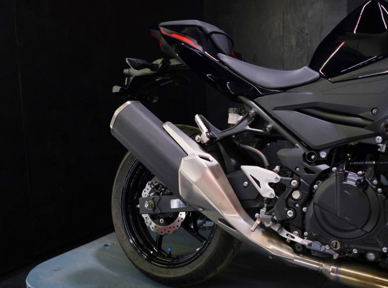 Мотоцикл Kawasaki Z400 с пробегом 11475 км