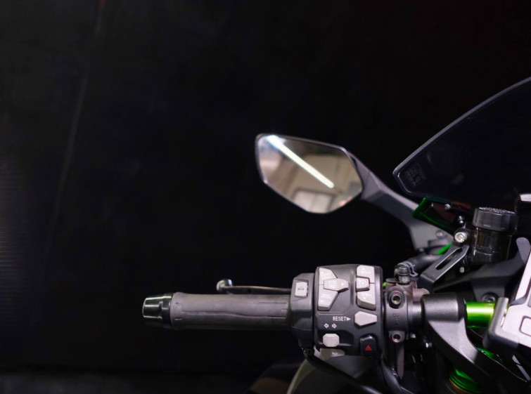 Мотоцикл Kawasaki ninja H2-SX SE с пробегом 13505 км