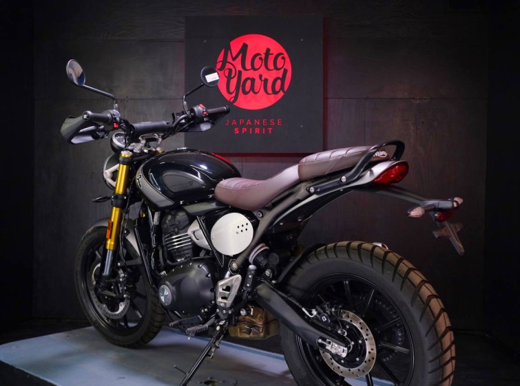 Мотоцикл Triumph Scrambler 400X с пробегом 902 км