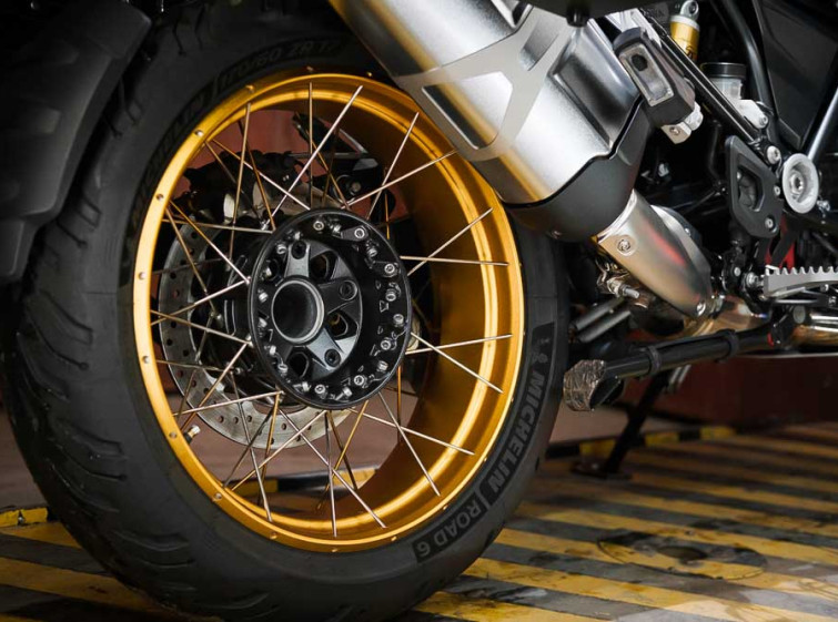 Мотоцикл BMW R1250GS с пробегом 13724 км