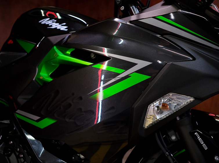 Мотоцикл Kawasaki Ninja 400 с пробегом 10135 км