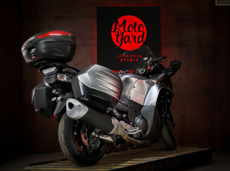 Мотоцикл Kawasaki GTR 1400 Traction ABS 2 Покоління Стан нового з пробігом 15416 км