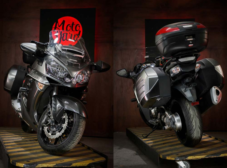 Мотоцикл Kawasaki GTR 1400 Traction ABS 2 Покоління Стан нового з пробігом 15416 км