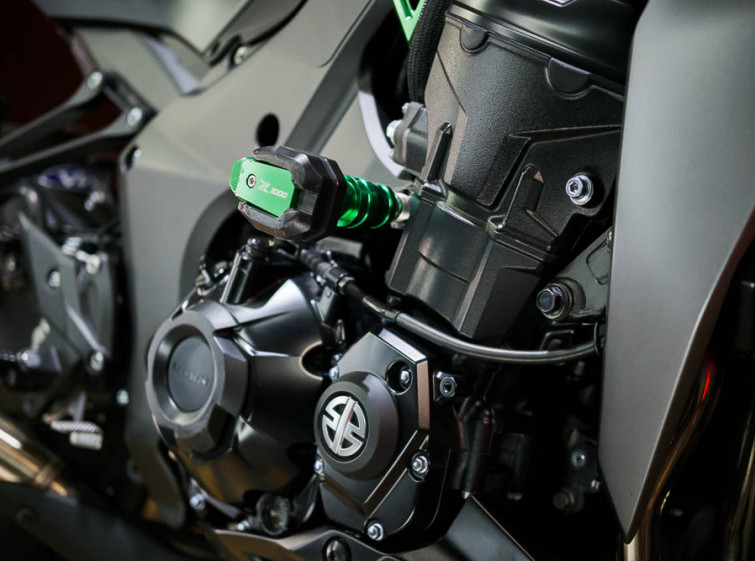 Мотоцикл Kawasaki Ninja Z1000 ABS Traction Состояние нового с пробегом 10909 км