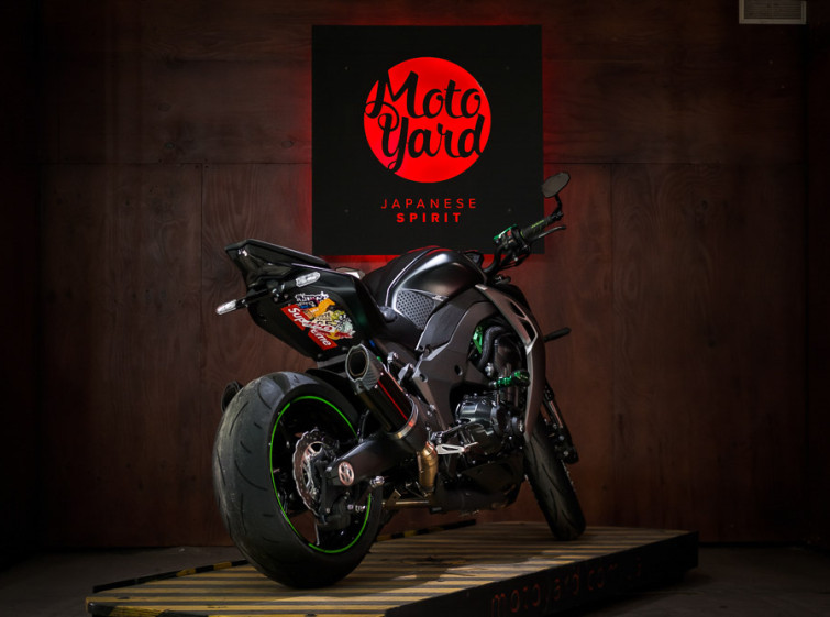 Мотоцикл Kawasaki Ninja Z1000 ABS Traction Состояние нового с пробегом 10909 км